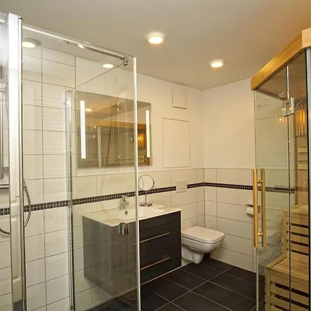 Nahe Dem Seglerhafen, Balkon, Eigene Sauna - Alte Fischfabrik Lauterbach 10 * Putbus