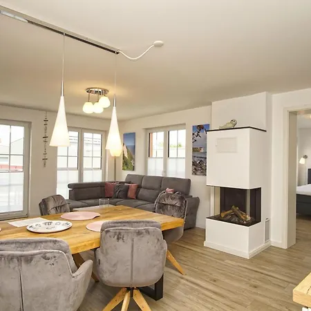 Nahe Dem Seglerhafen, Balkon, Eigene Sauna - Alte Fischfabrik Lauterbach 10 Apartment